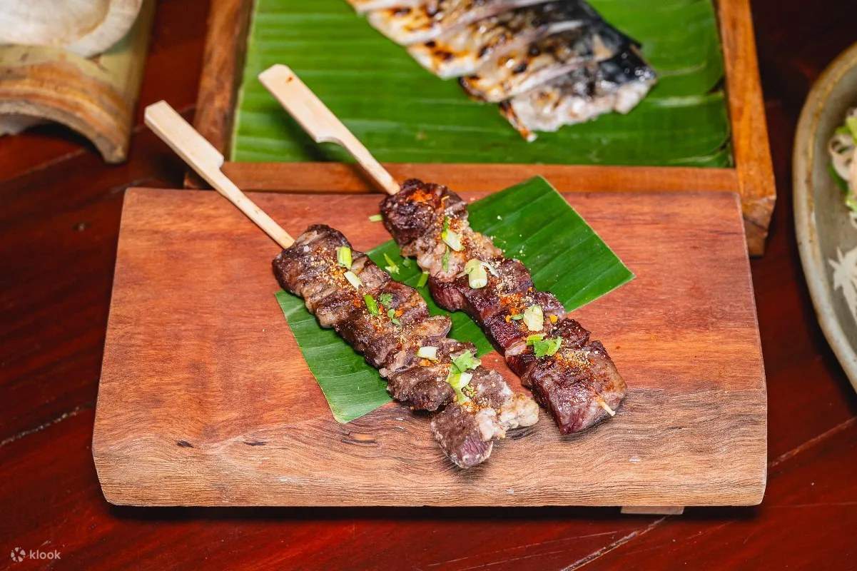 Era-Izaan Surawong Authentic Isaan Cuisine