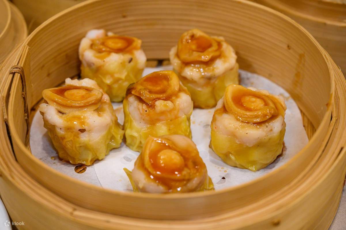 Man Fu Yuan QSNCC Masakan Cina Otentik (Panduan Michelin)