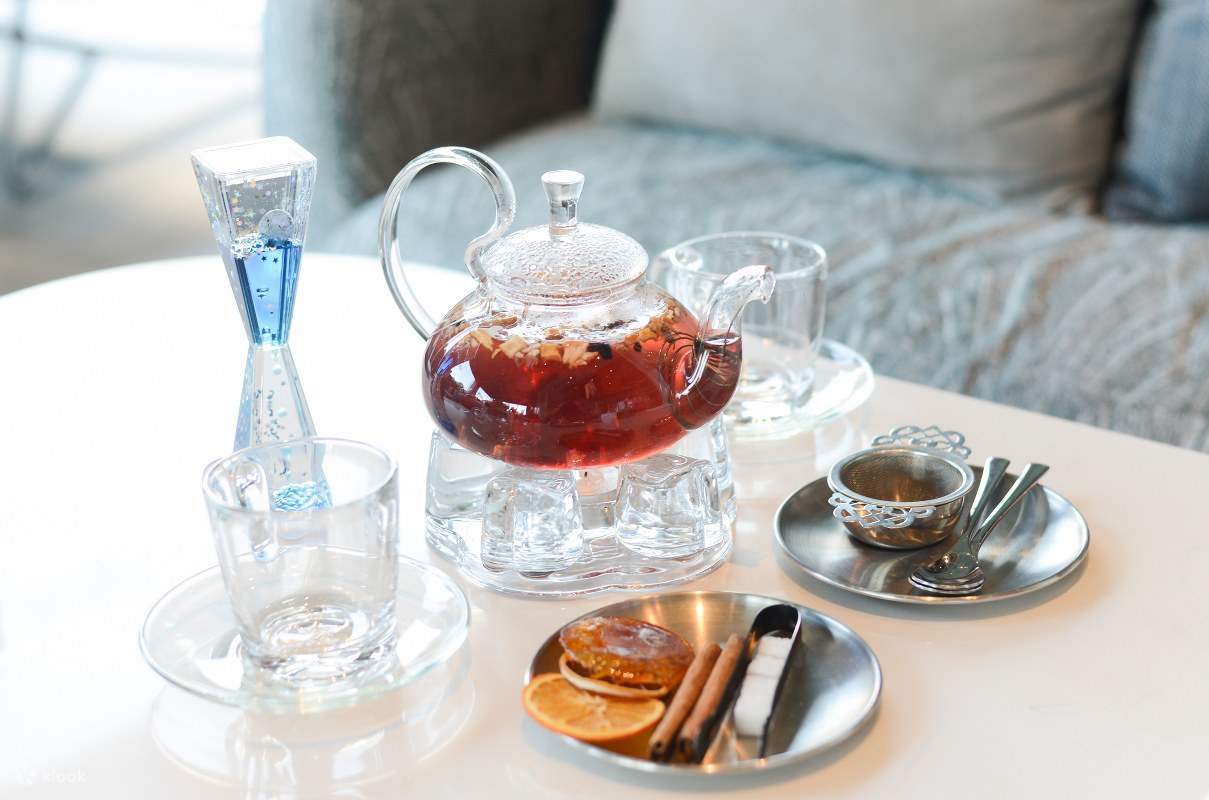 Afternoon Tea at Oort Cloud Tea Room, Grande Centre Point Space Pattaya