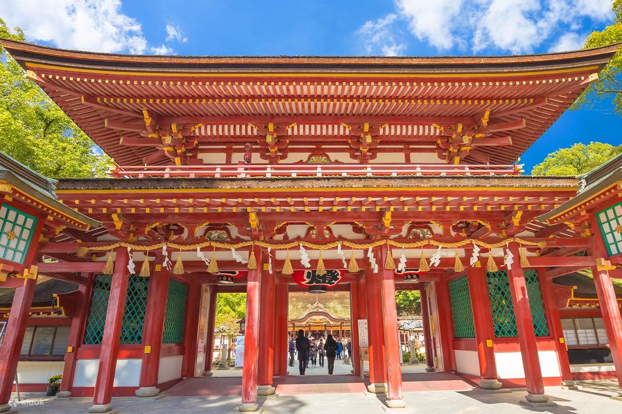 Kyushu: Dazaifu, Nyoirinji Temple, Yufuin, and Yufuin Forest Scenic ...