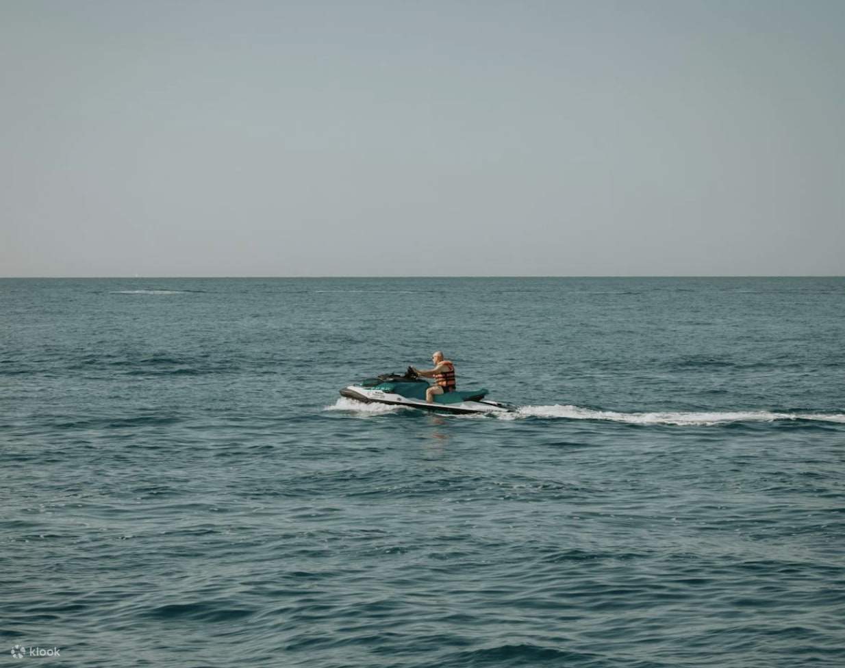 Pantai Baga: Tunggangan Jet Ski