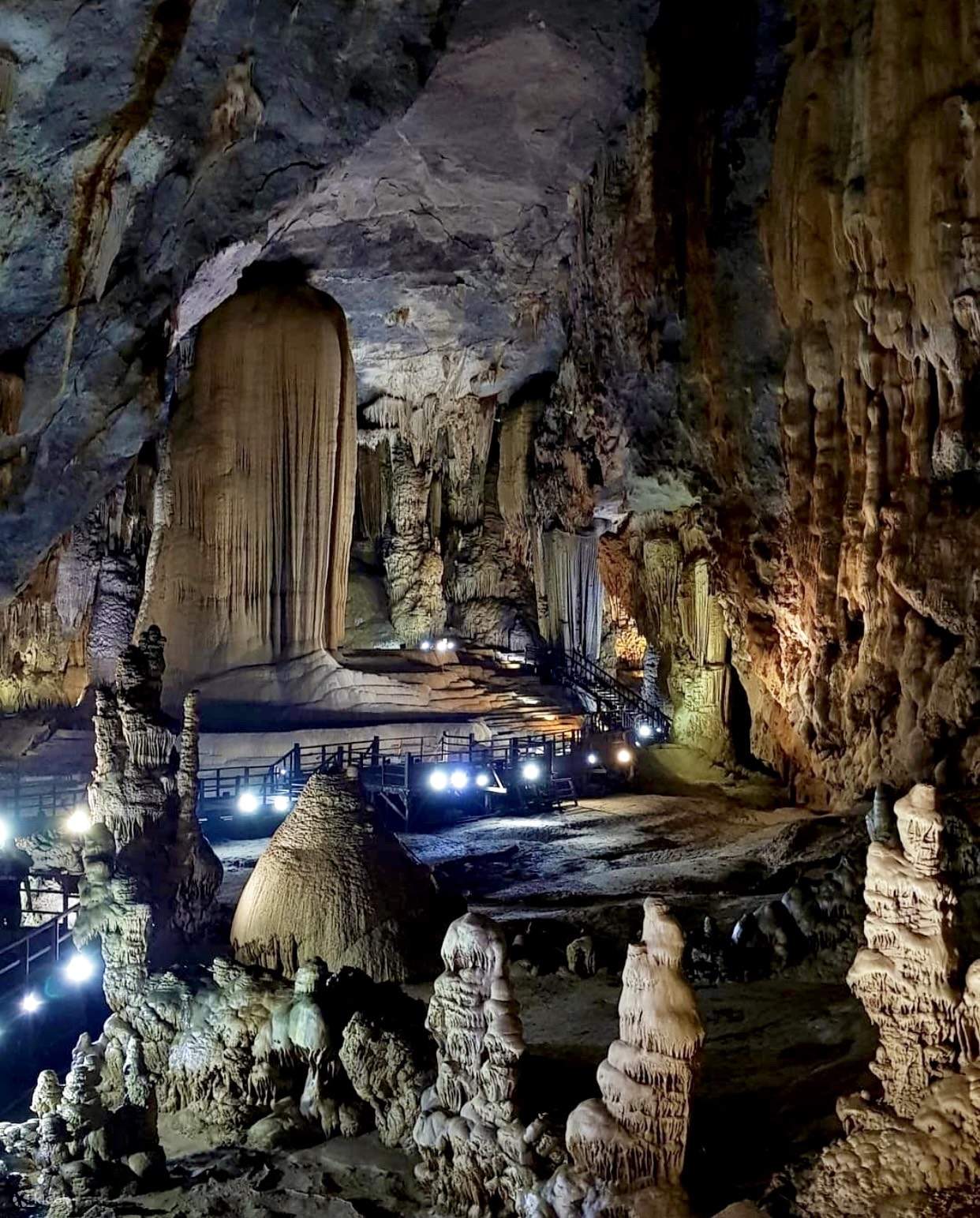 天堂洞（Paradise Cave）& 黑洞（Dark Cave）一日遊- Klook