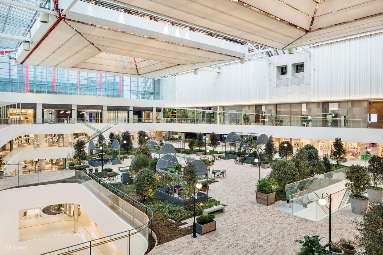 現代百貨免費福利券（狎鷗亭本店、貿易中心、首爾現代百貨）