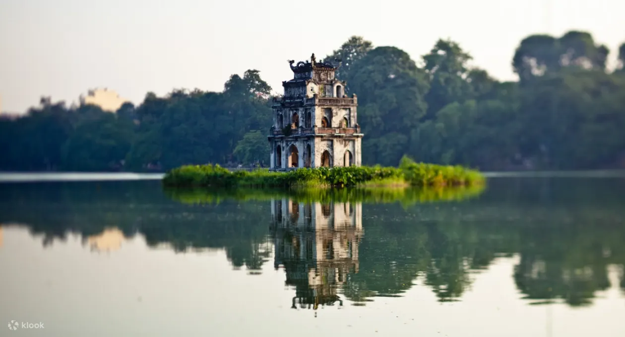还剑湖上的玉山寺