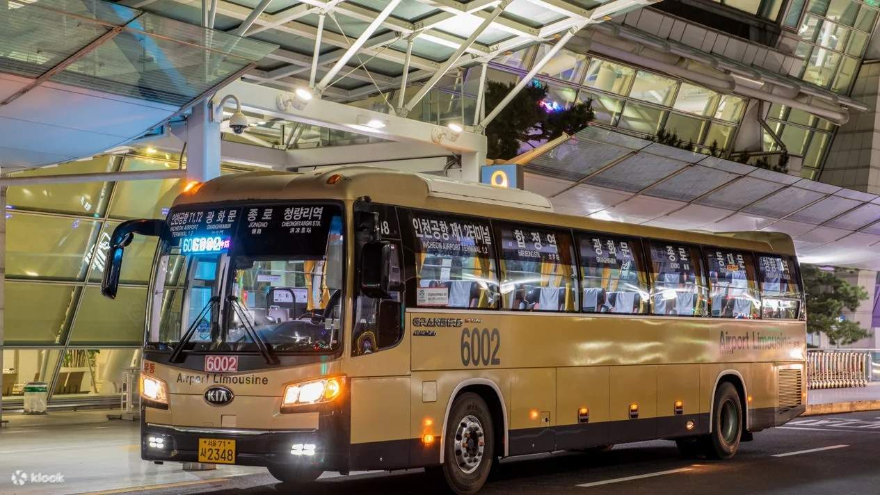 Airport Limousine Bus Crown Park Myeongdong www.klook.com