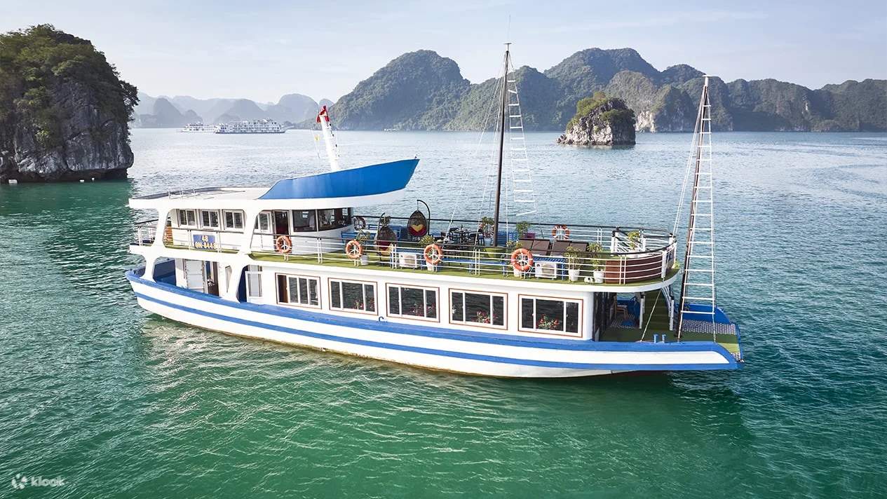 Halong Bay Tagestour mit Sung Sot und Ti Top mit Reina Cruise