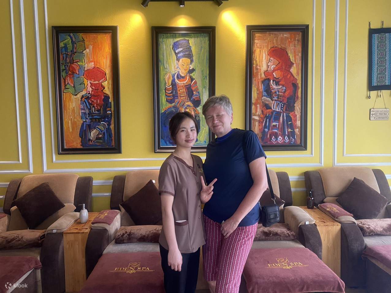 พนักงานที่เป็นมิตร