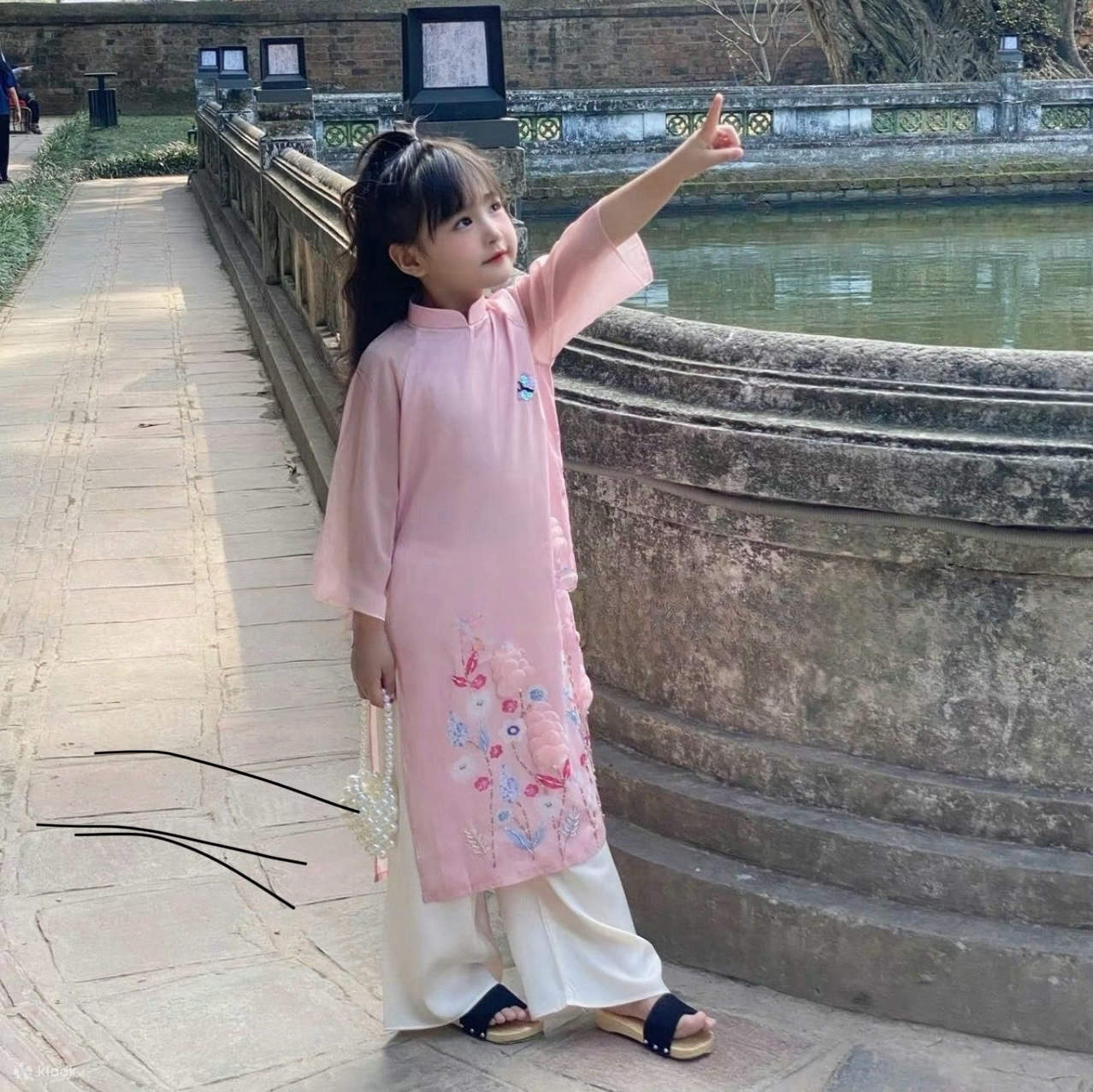 河内老城区奥黛租赁及专业摄影