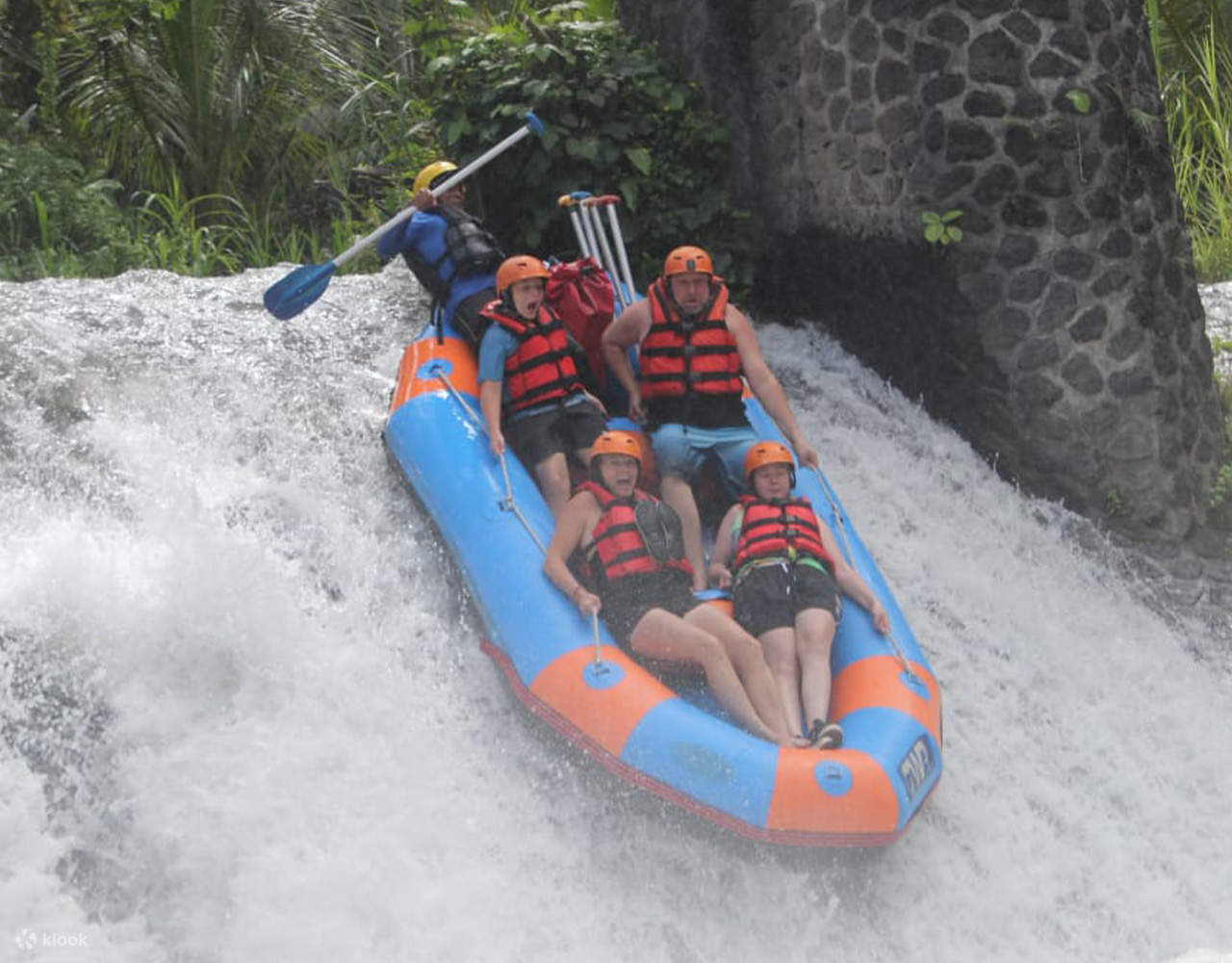 Prepárate para lanzarte y sentir la emocionante sensación