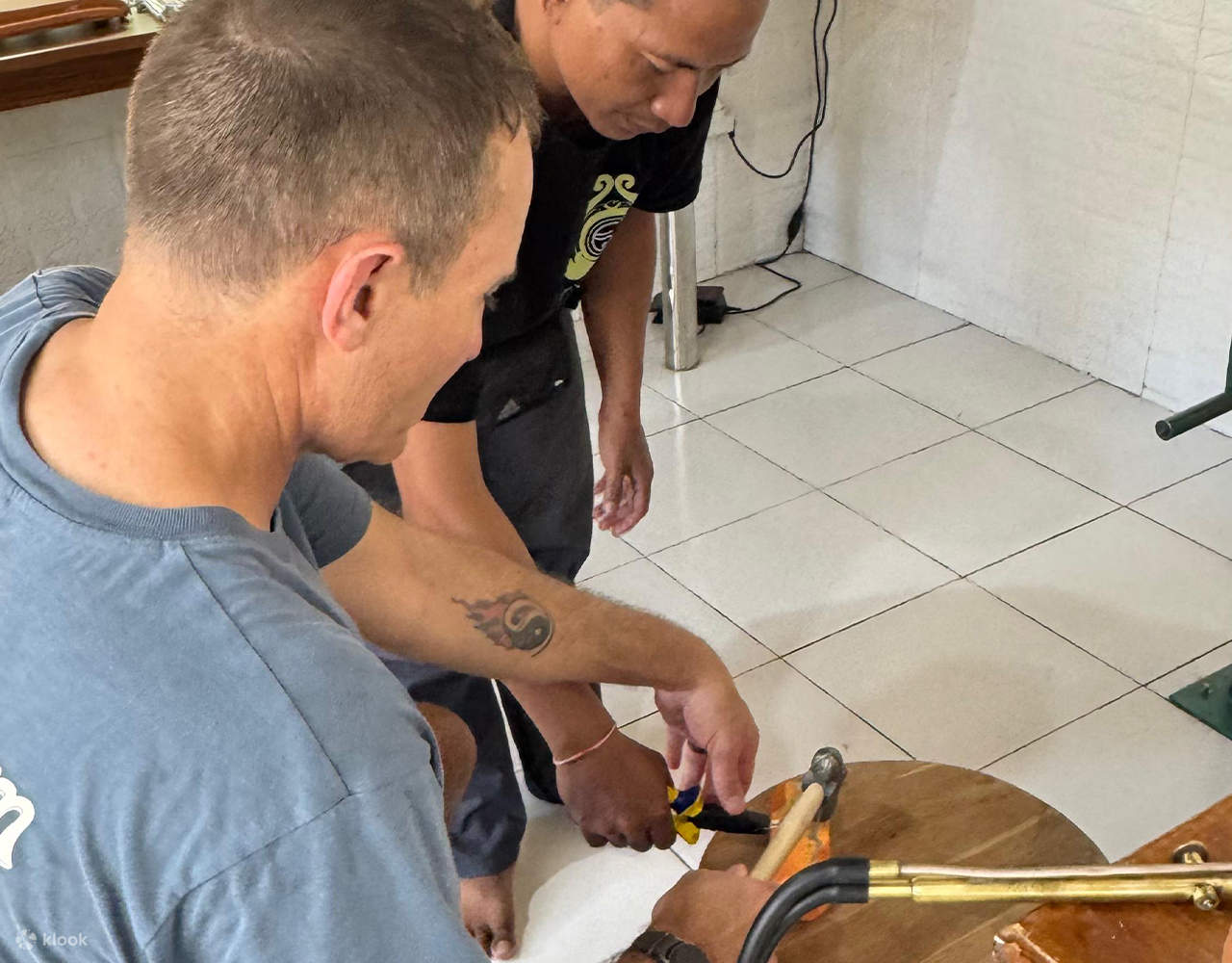 Silberschmuckkurs in Seminyak, Bali