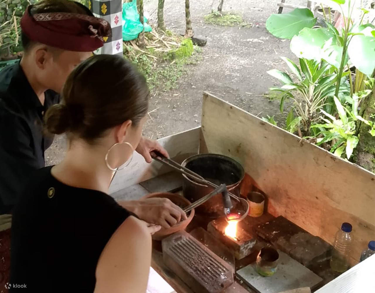 Clase de Elaboración de Joyería de Plata en Sidemen