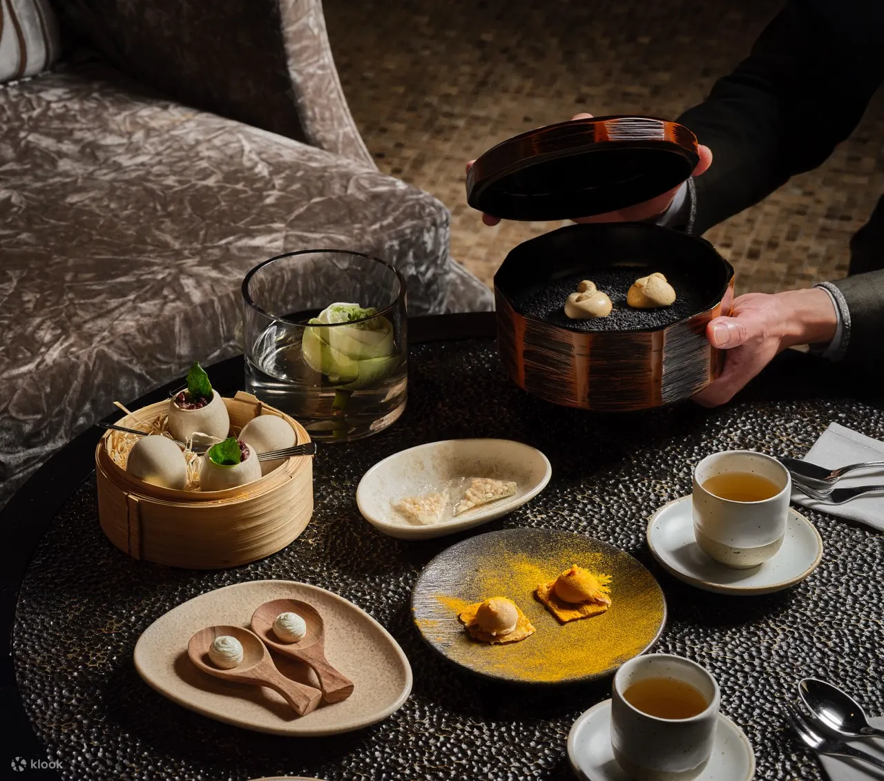 Sra Bua by Kiin-Kiin (One MICHELIN Star 2023) in Siam Kempinski Hotel Bangkok