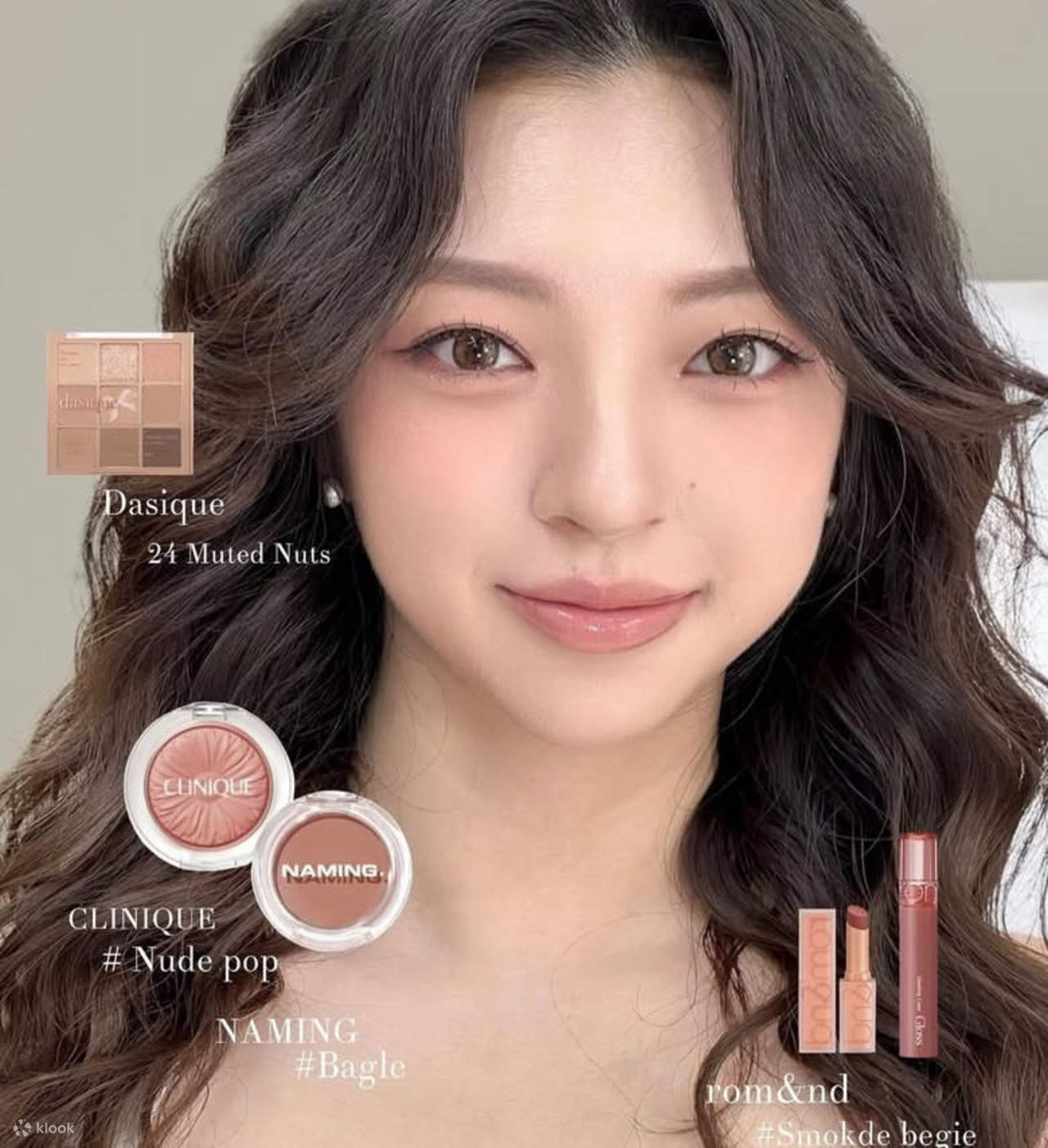 Servicio de Maquillaje y Peluquería