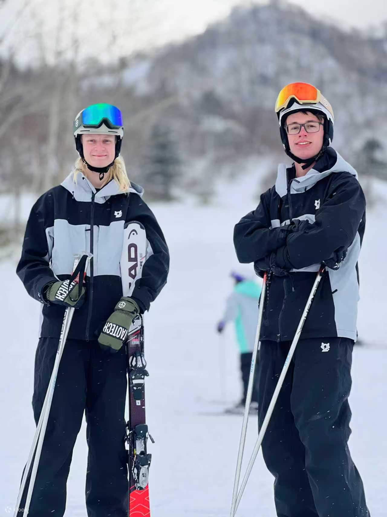 Todas las fotos anteriores son fotos reales de los grupos turísticos, y asumiremos la responsabilidad legal por el uso de fotos falsas.