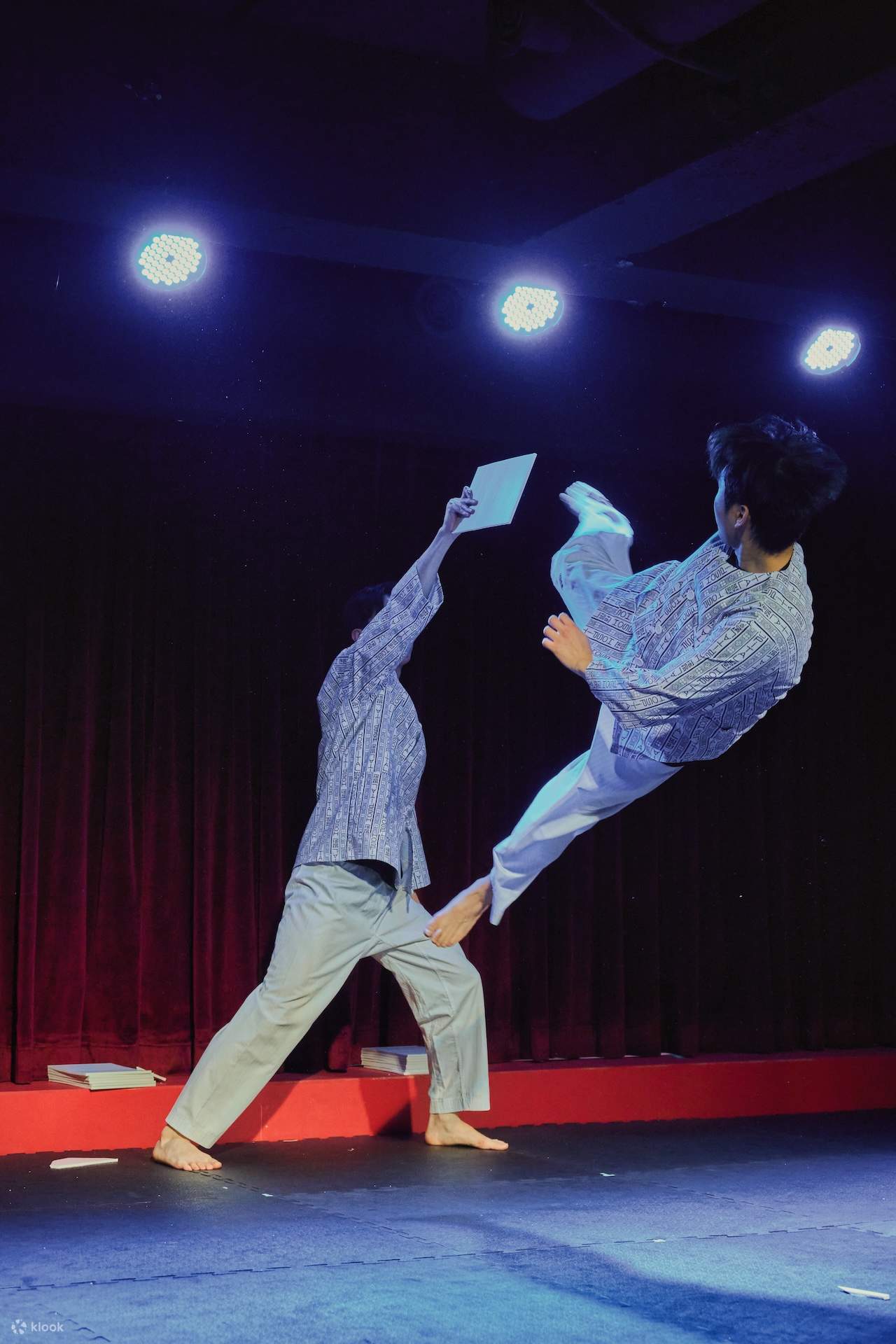 SHOW'S：首爾沉浸式跆拳道表演 & 酒吧之夜