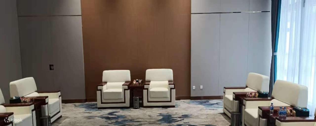 Ruang Rehat Kereta Api Laju Stesen Xishuangbanna