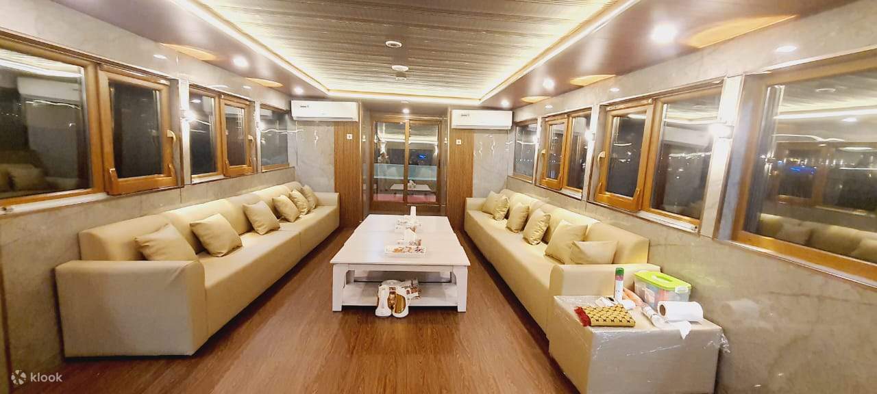 Luxury indoor seating with aic conditioner