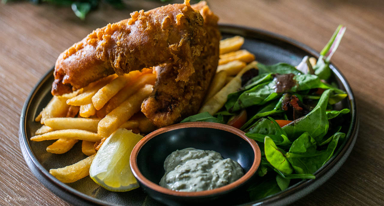 memo cafe studio m hotel makan makanan brunch