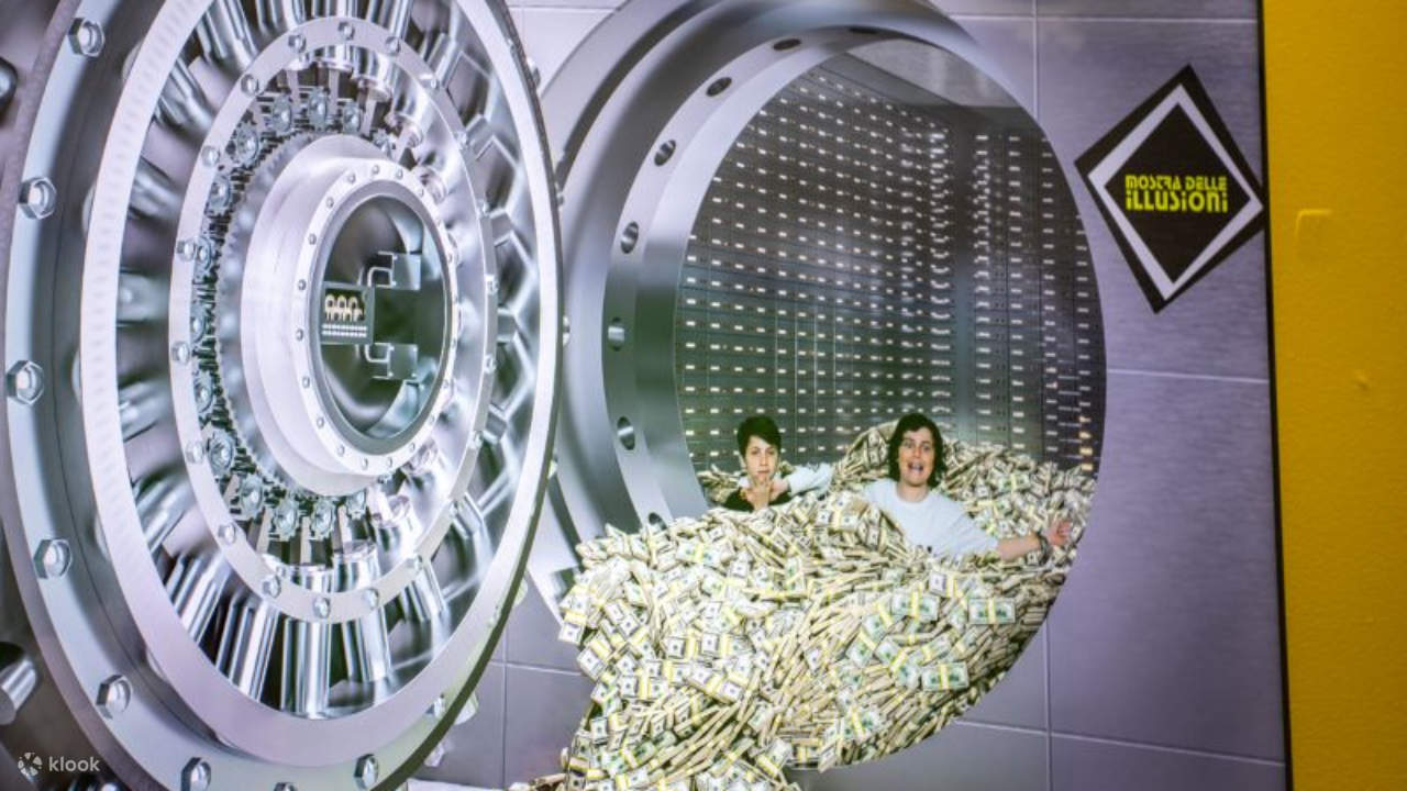 Erleben Sie eine Ausstellung, die gleichzeitig unterhält, bildet und überrascht.