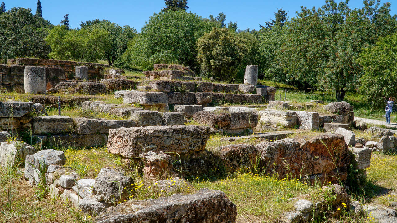 Erkunden Sie jahrhundertealte Ruinen, die durch Ihren Audioguide zum Leben erweckt werden