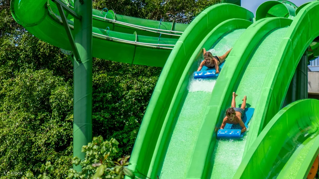 waterbom twin racers