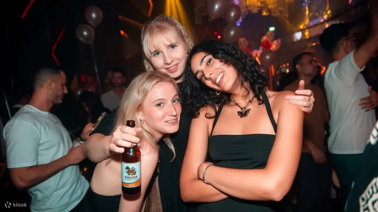 曼谷：酒吧巡游