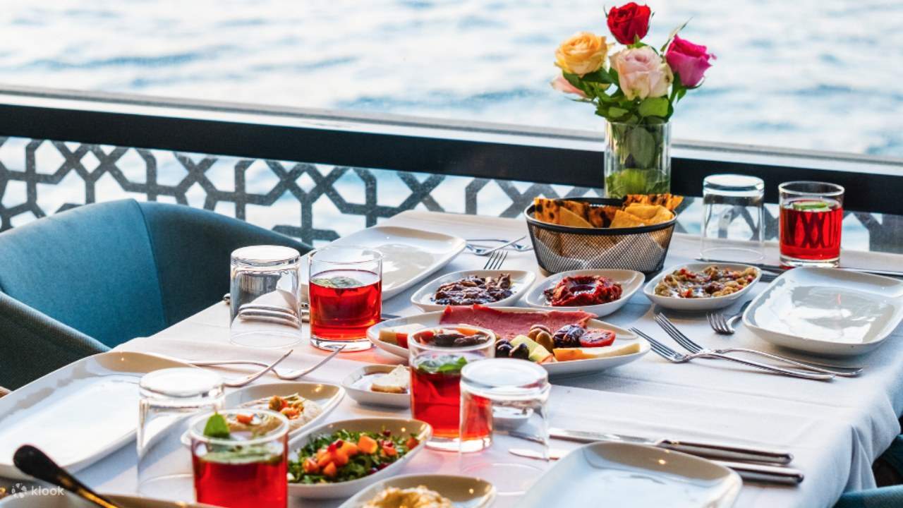 Le Vapeur Magique - 土耳其风味早餐巡游