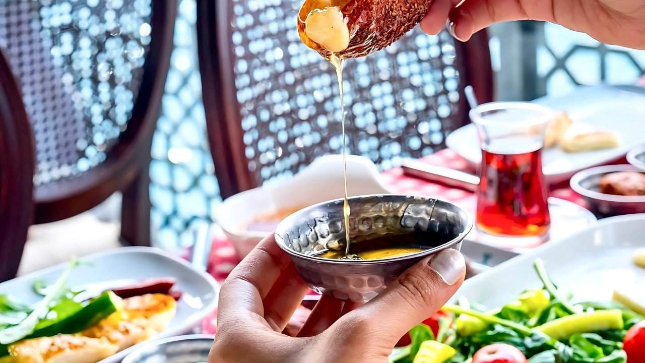 Le Vapeur Magique - 土耳其风味早餐巡游