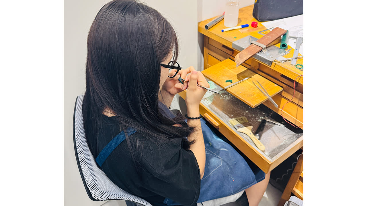 Crea il tuo anello e ciondolo in argento – Corso di un giorno a Seoul