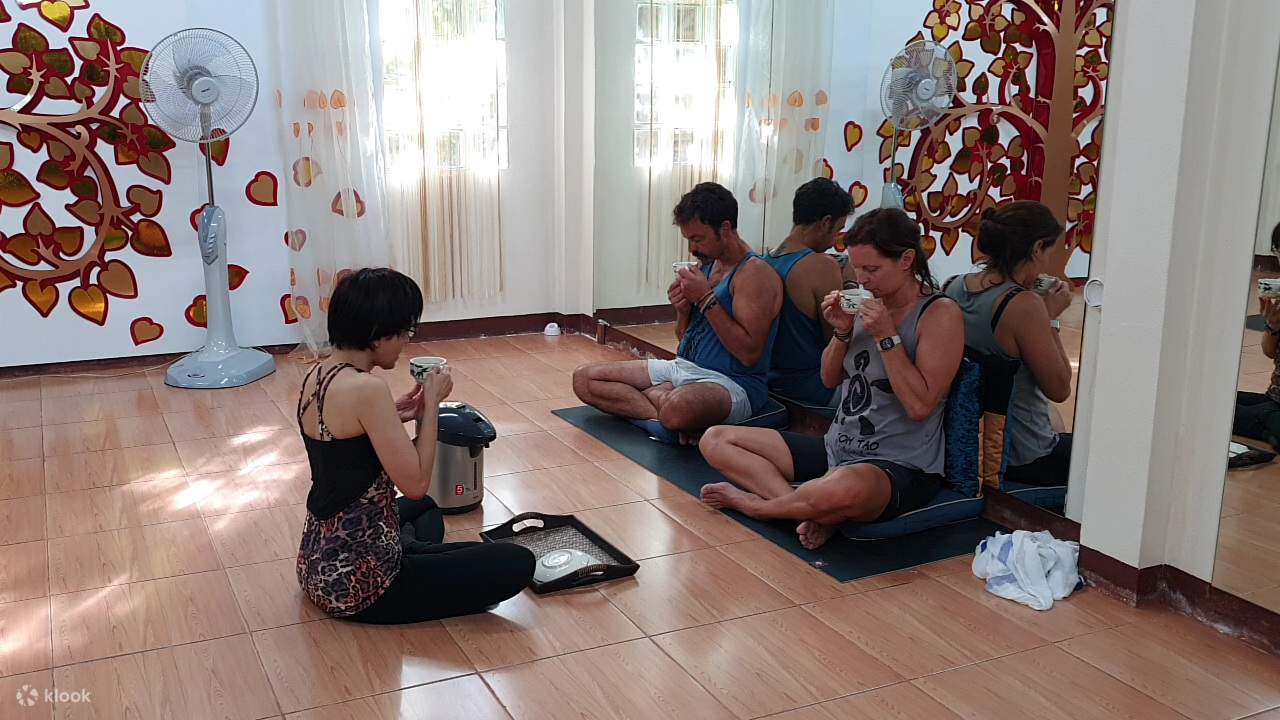 Achtsames Teetrinken