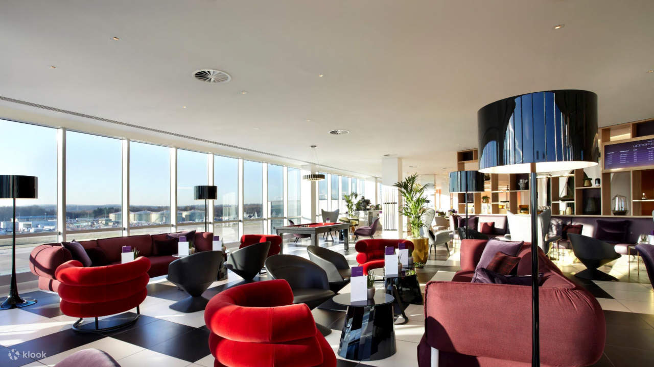 London Gatwick Airport Lounge Service by Plaza Premium Lounge 