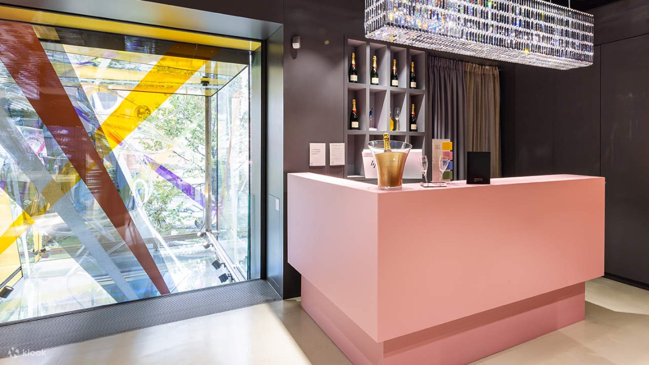 Get Crafty with Crystals: Your DIY Swarovski Workshop experience in 