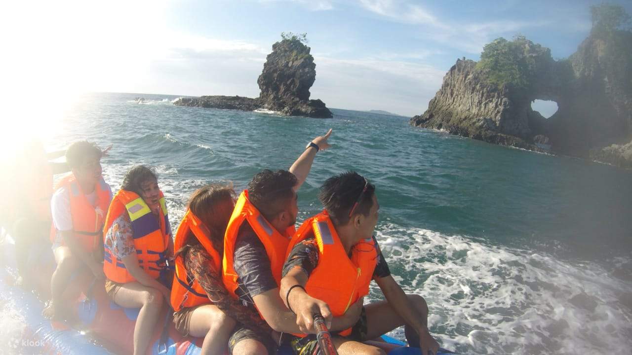 Banana Boat or Jet Ski Experience in Nipah Beach Lombok