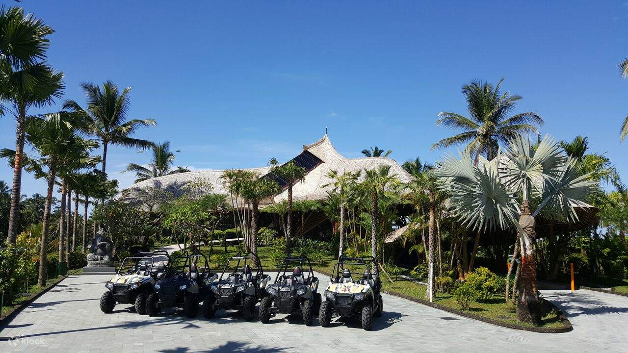 烏布越野車體驗（含激流泛舟／叢林盪鞦韆）