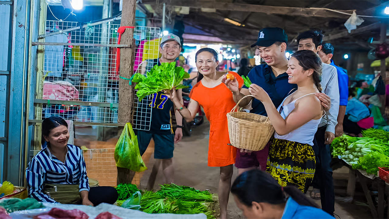 Clase de cocina Khmer en la casa de un lugareño