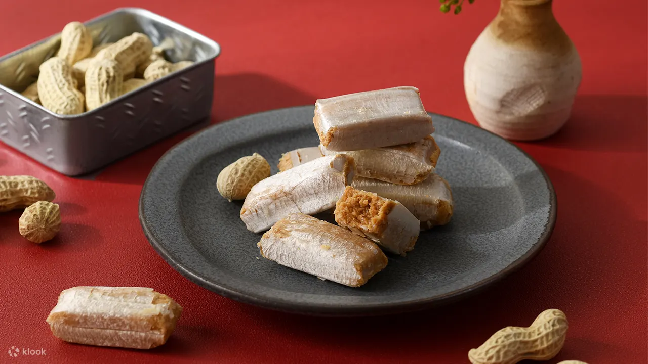 大黑松小俩口：太阳饼/红豆麻糬小饼/奶油牛轧糖/南枣核桃糕/娃娃酥/葱饼牛轧糖（台湾本岛宅配）