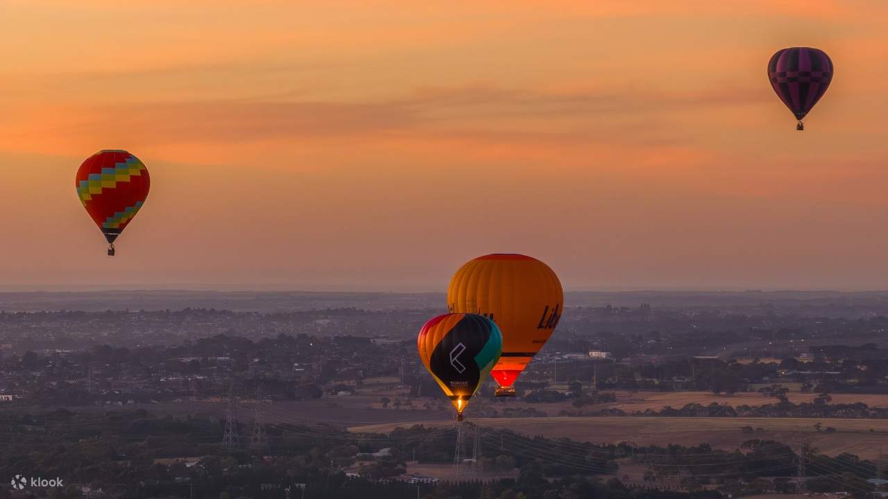 Vuelo en globo aerostático en Geelong con desayuno incluido 