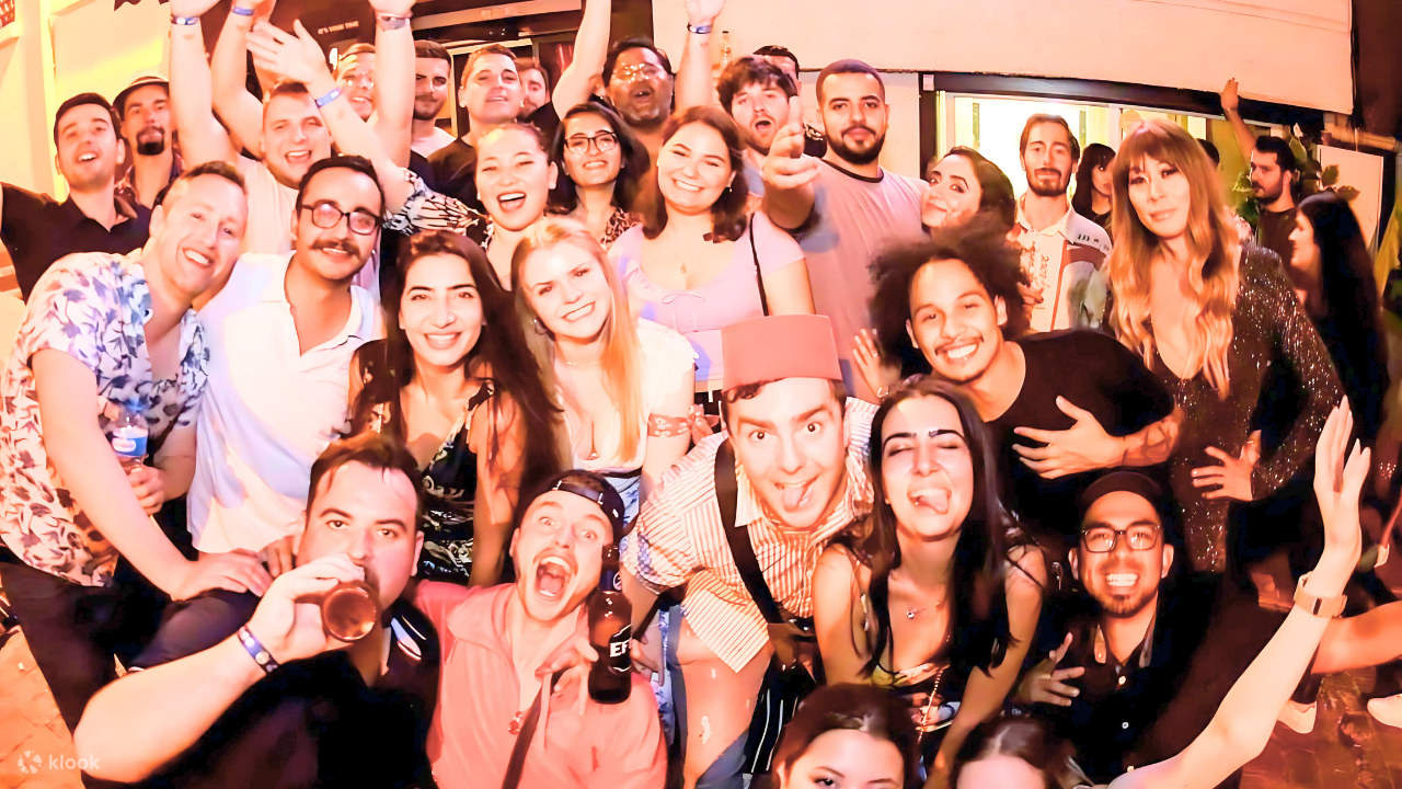 이스탄불 파티 펍 크롤