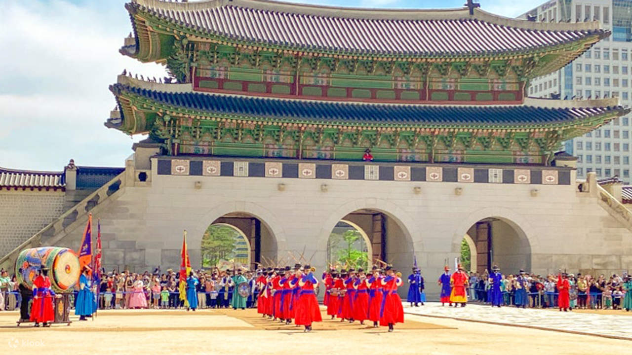 Private Tour in Seoul (VIP vehicle) - Klook