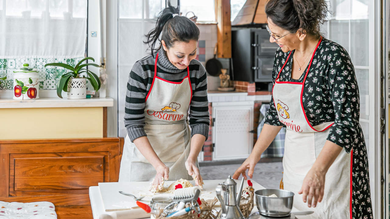 Corso di cucina di pasta e tiramisù a Messina - Klook Stati Uniti