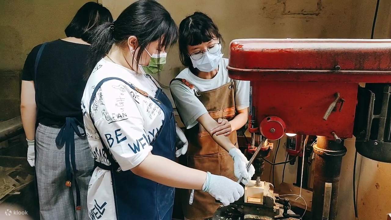 Yilan｜Musée des sabots de Baimi｜Atelier de création de vases en bois