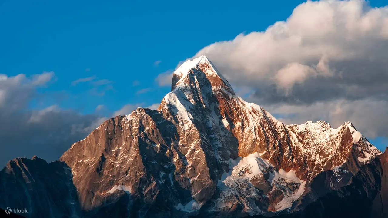 四姑娘山