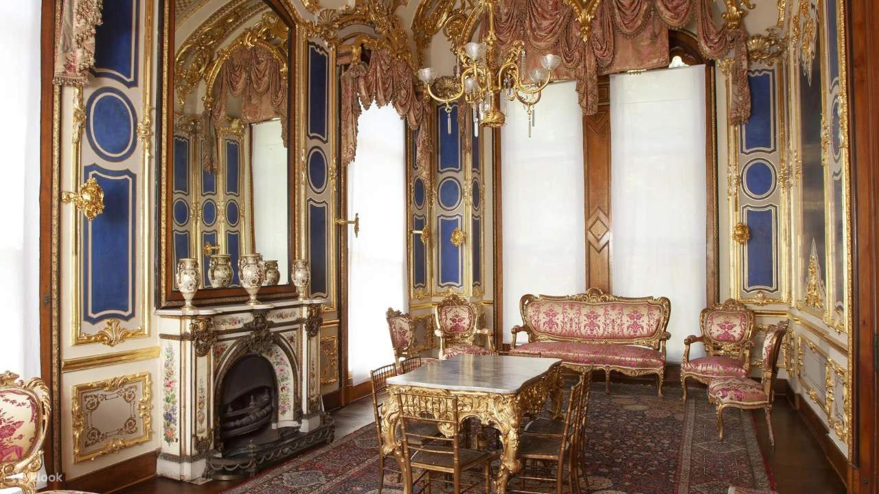 イフラムール宮殿：優先入場チケット（オーディオガイド付き）