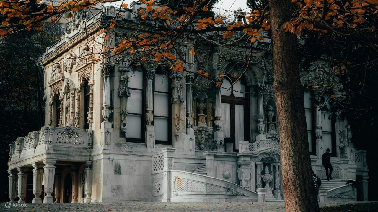 Ingresso Salta-la-Coda ai Padiglioni di Ihlamur con Audioguida