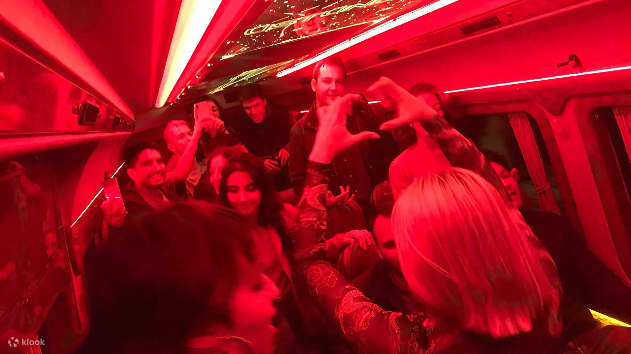 伊斯坦布爾酒吧狂歡派對
