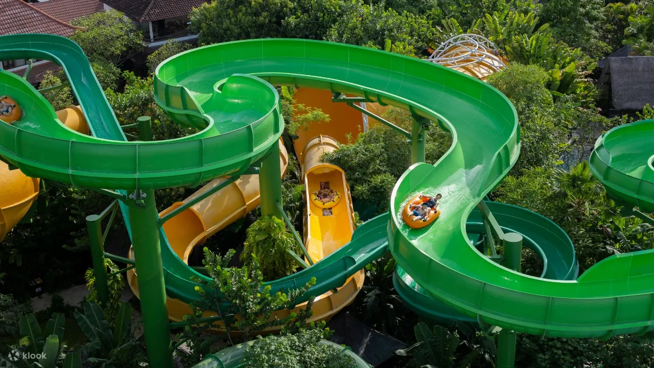 waterbom slide complex