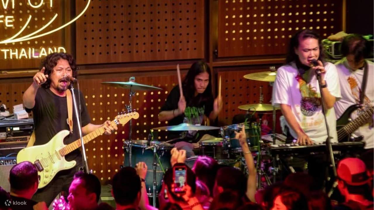 Chiang Mai Pub Crawl