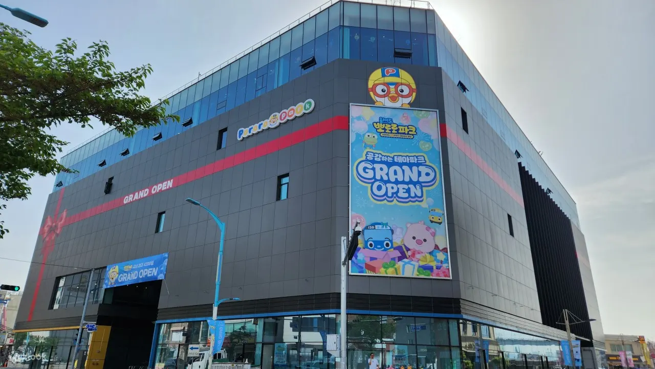 仁川月尾岛 Pororo & Tayo 主题公园