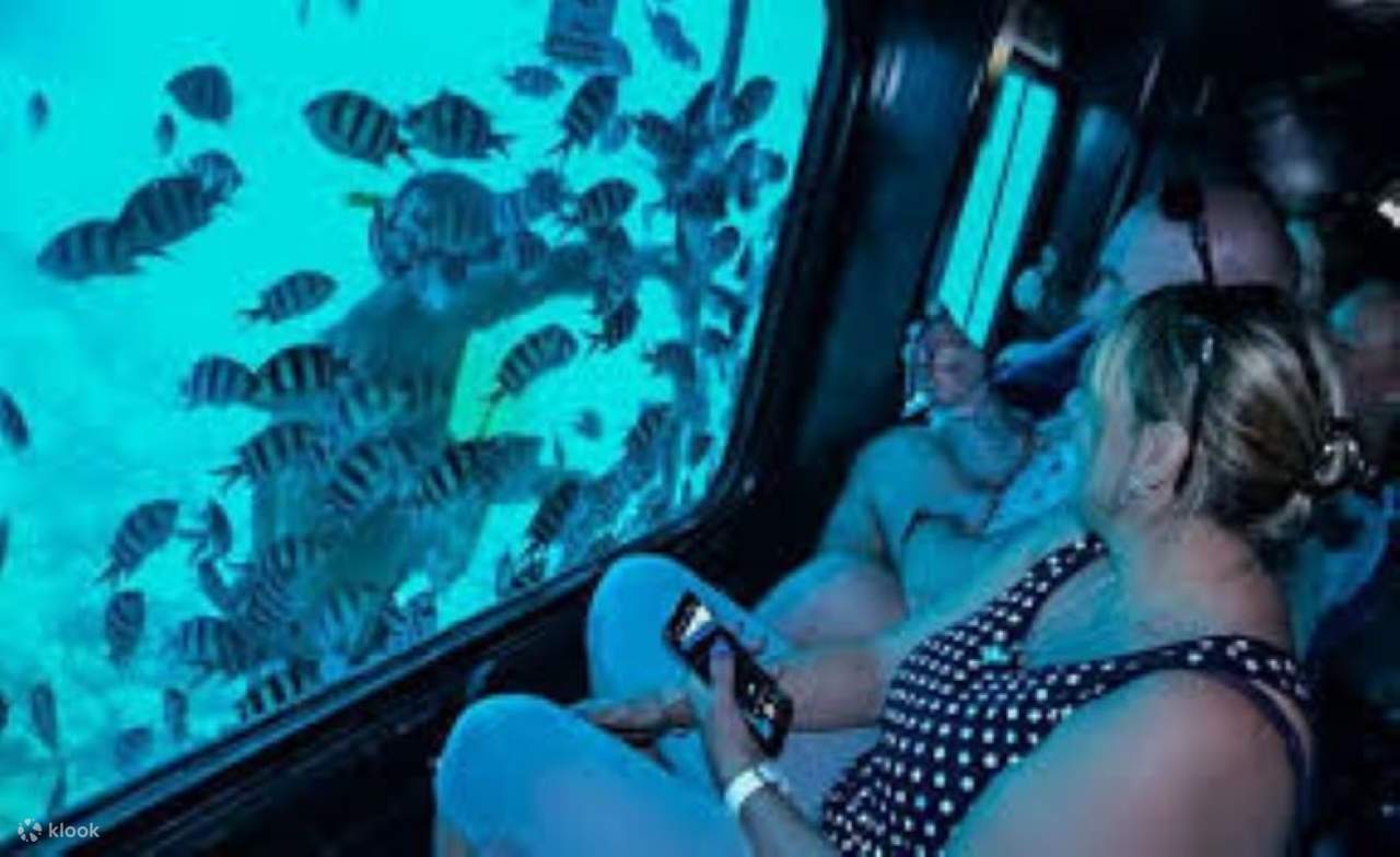 Panorama Semi-Submarine Snorkeling Sea Trip dengan Transfer – Hurghada