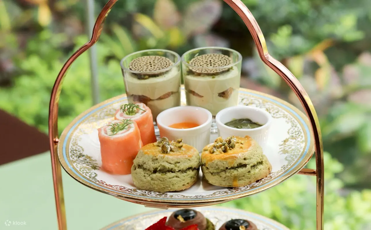 Hotel Alexandra Cafe A | Brunch Buffet, Lunch Buffet, Dinner Buffet, Afternoon Tea Set